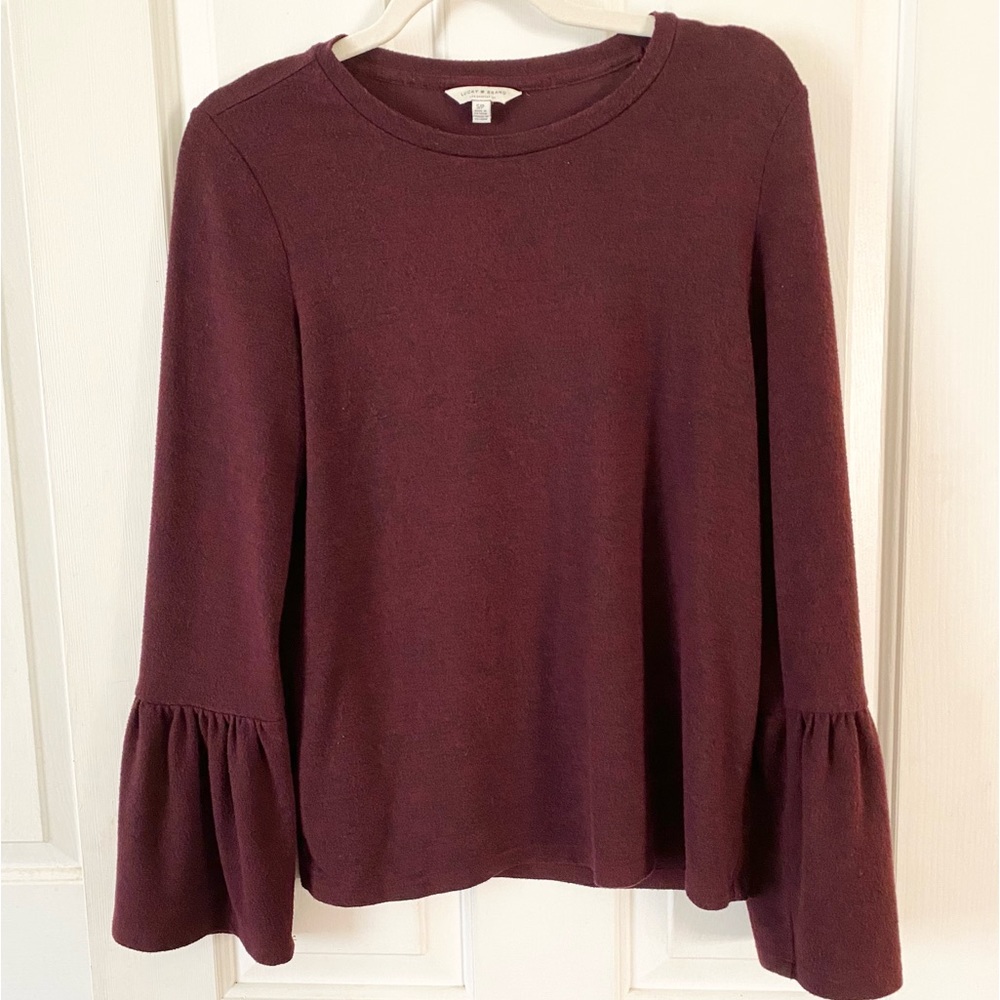 Lucky Brand Women’s Knit Top with Flair Sleeve in Burgundy size S